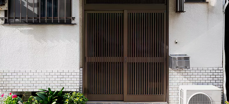 Bifold Louvre Doors in Palm Springs, FL