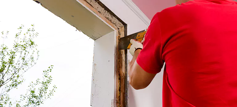 Residential Accordion Door Repair in Palm Springs, FL