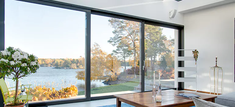 Custom Residential Window Tinting in Palm Springs, FL