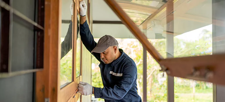 Double Hung Vinyl Window Sash Replacement in Palm Springs, FL
